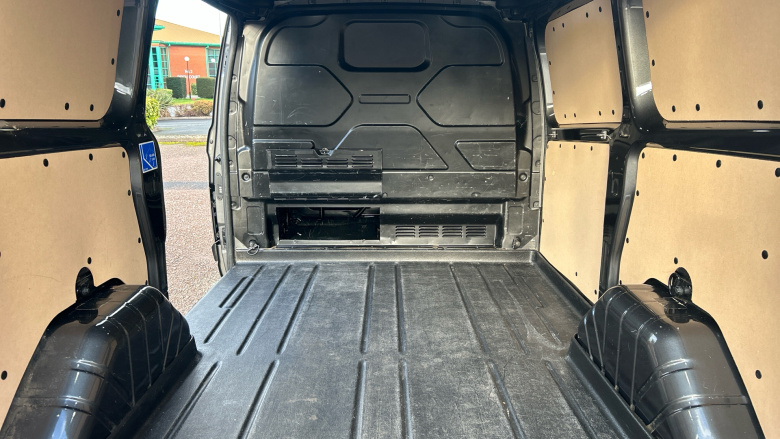 Ford Transit Custom 280 L1 Diesel Fwd 2.0 EcoBlue 130ps Low Roof Limited Van